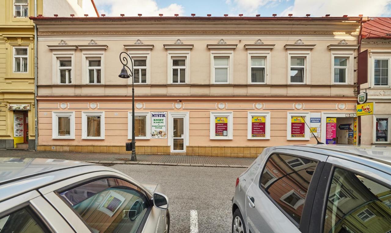 Apartman Bb Centrum Банська Бистриця Екстер'єр фото
