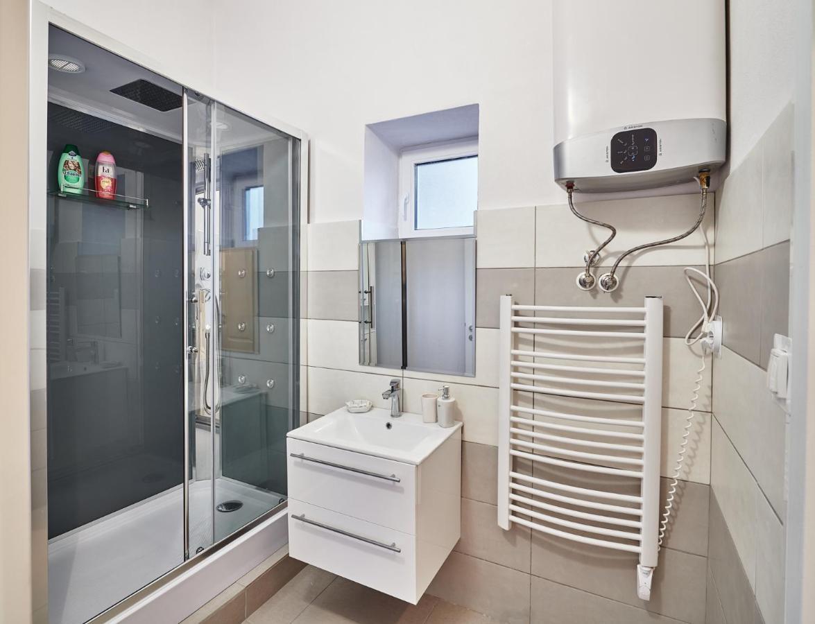 Apartman Bb Centrum Банська Бистриця Екстер'єр фото